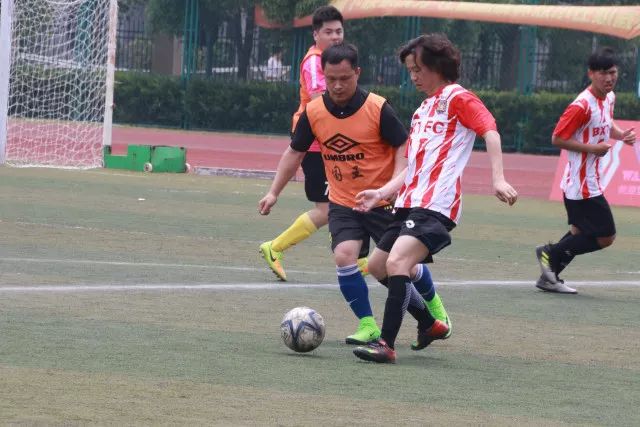 欧协联-吉乌帽子戏法霍尔破门 切尔西5-1胜